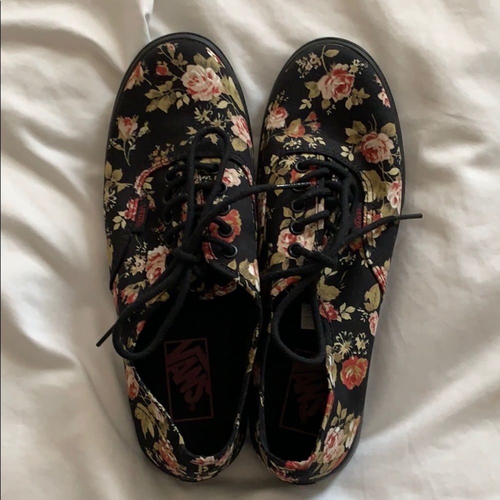 Vans Floral pattern low-tops, women’s size 8.5